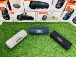 JBL Flip 7 Wireless Portable Bluetooth Speaker, Bold Pro Sound with AI Sound Boost, 16Hrs of Playtime, IP68 Water & Dustproof, Multi-Speaker Connection by Auracast, Personalization App (Sand) - Open Box - Image 11